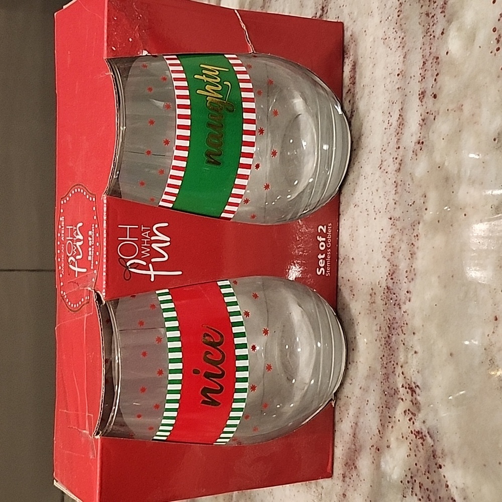 Set 2 of Holiday Wine Glasses